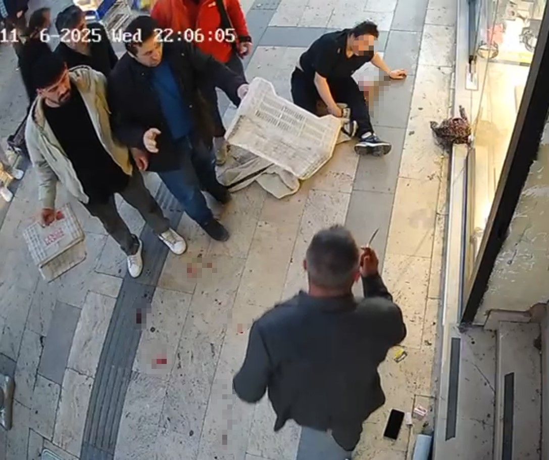 Boşanma aşamasındaki kocasından bıçaklı saldırıya uğrayan kadın tedavi altında 7 bosanma asamasindaki kocasindan bicakli saldiriya ugrayan kadin tedavi altinda 3 X441q4YM