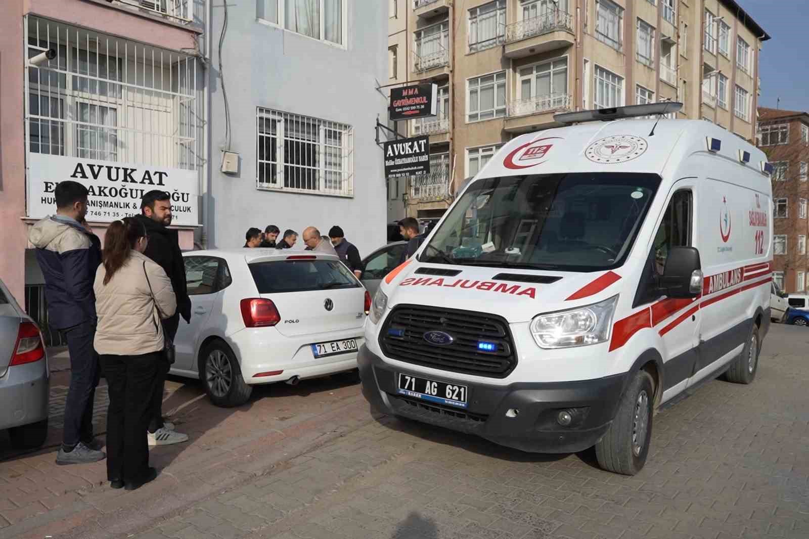 bosanma gorusmesinde kayinpederinin agir yaraladigi kadin yasam mucadelesini kaybetti 3 aFuVqMmJ