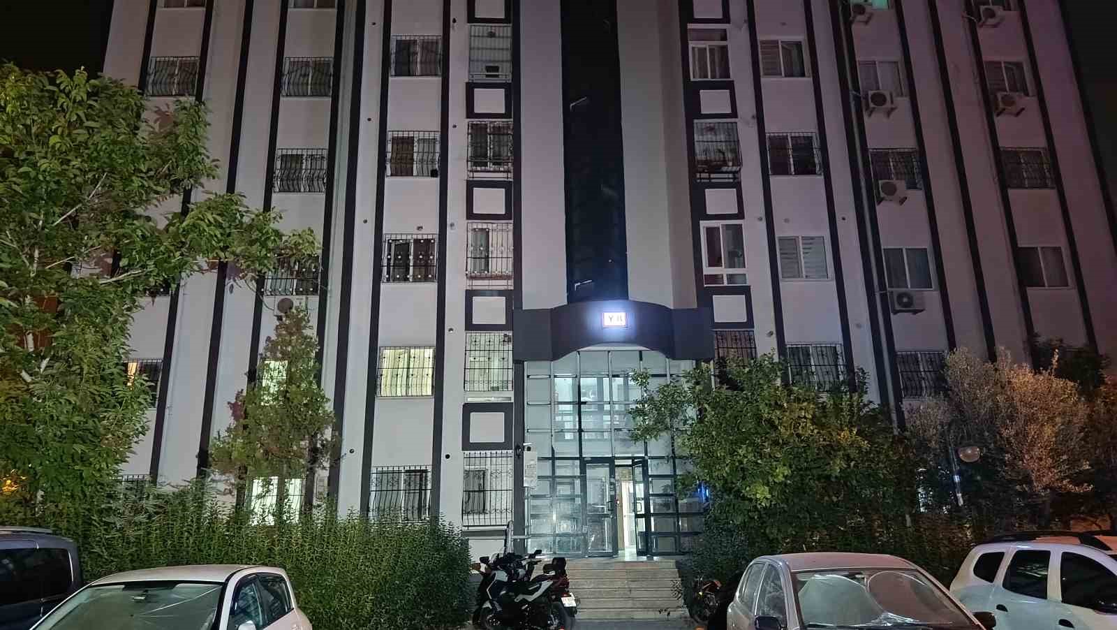 Boşanma kararı kanlı bitti: Karısını uykusunda öldürdü 8 bosanma karari kanli bitti karisini uykusunda oldurdu 4 37AuhrhG