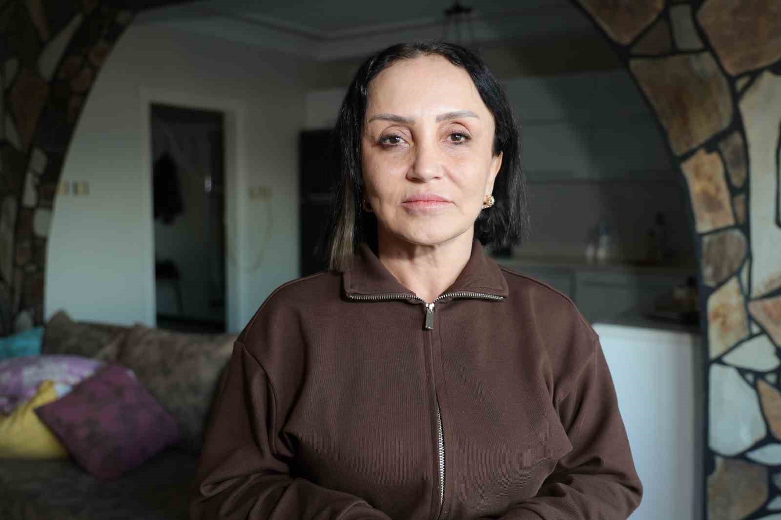 bosanmaya calistigi esi yapmadigini birakmadi 5 sDWhYiRB
