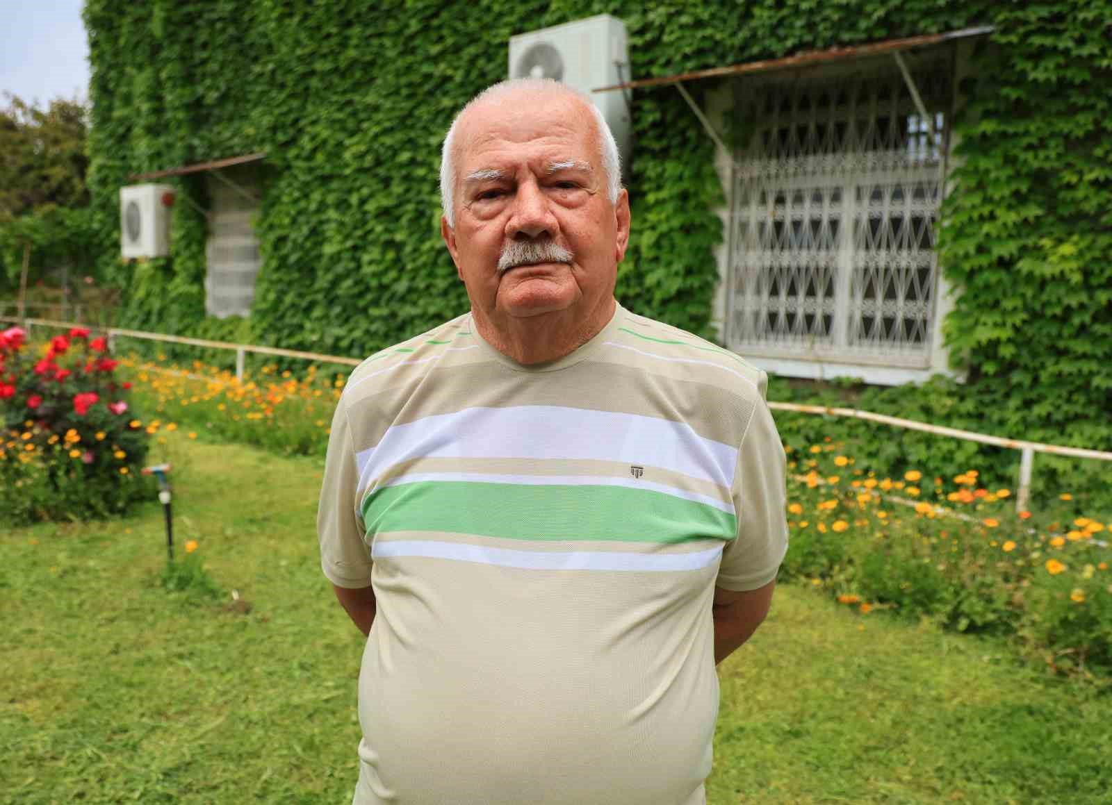 botanik bahceyi andiran cami yeniden sarmasiklarina kavustu 5 7fJkmhJs