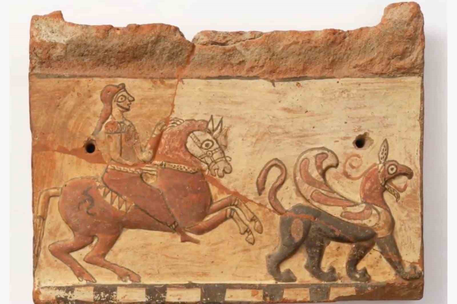 boubonun kayip imparatoru mermer demosthenes basi ve duver pismis toprak levhalari turkiyeye donuyor 4 Qacz95aW