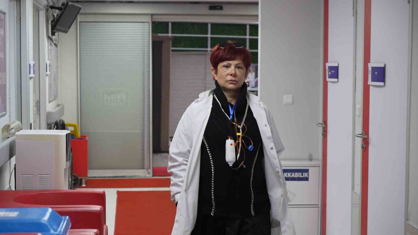 boynunda kemoterapi kalbinde meslek aski iki farkli kanser ile mucadele eden hekimin sarsilmaz azmi KHgIT5dJ