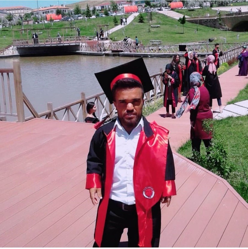 Boyu kısa ama yeteneği büyük: Mesafe tanımadan futbol topuyla her hedefi tutturuyor 8 boyu kisa ama yetenegi buyuk mesafe tanimadan futbol topuyla her hedefi tutturuyor 4 aaztsk7u