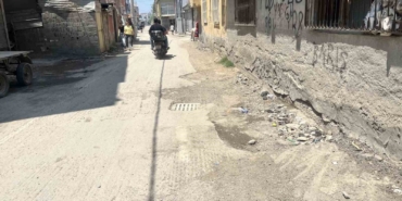 bozuk-yollar-mahalleliyi-isyan-ettirdi-q62HzFJZ.jpg