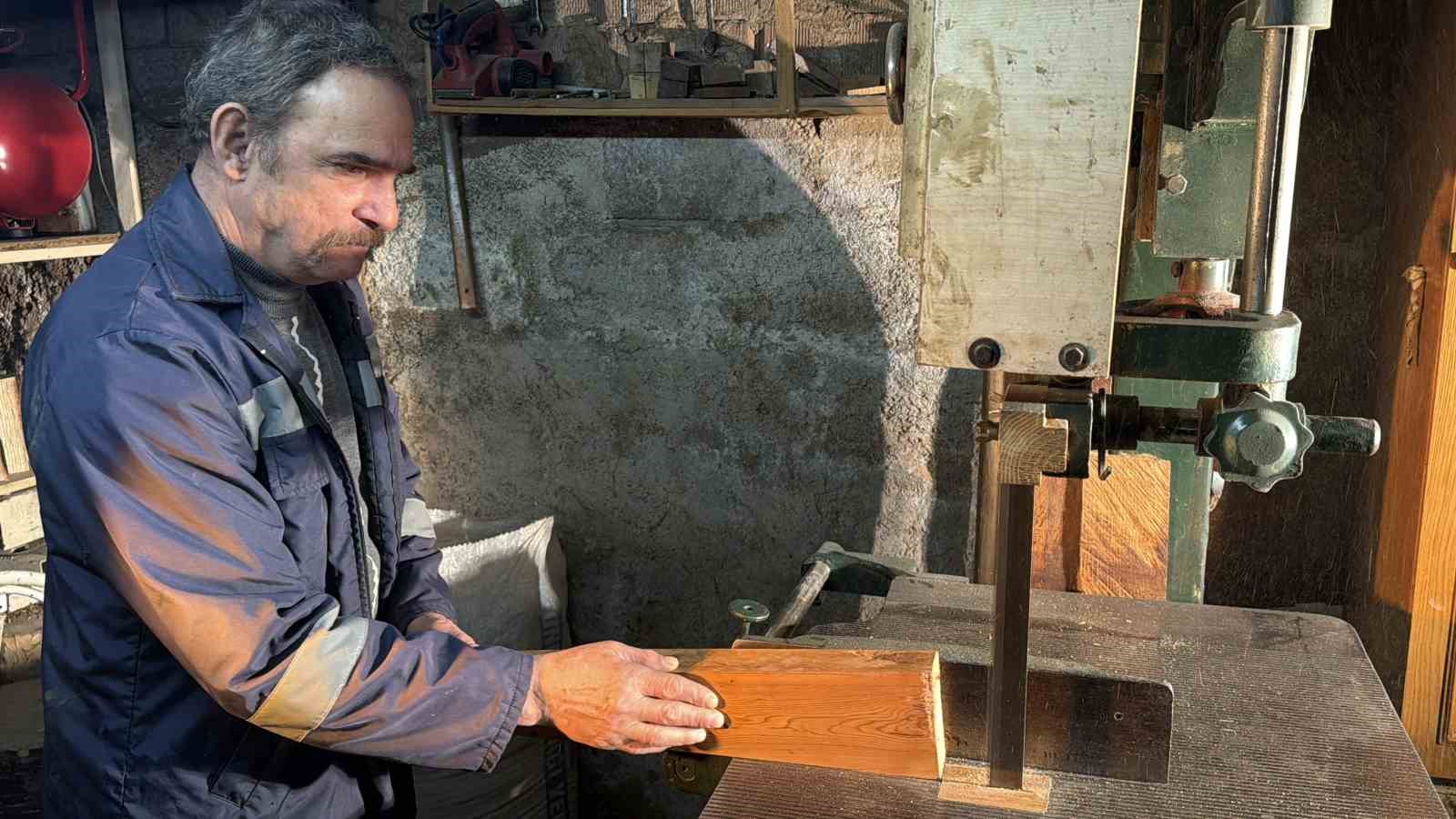 bozulan kemencesini tamir ederken usta oldu 3 sayaIrzS
