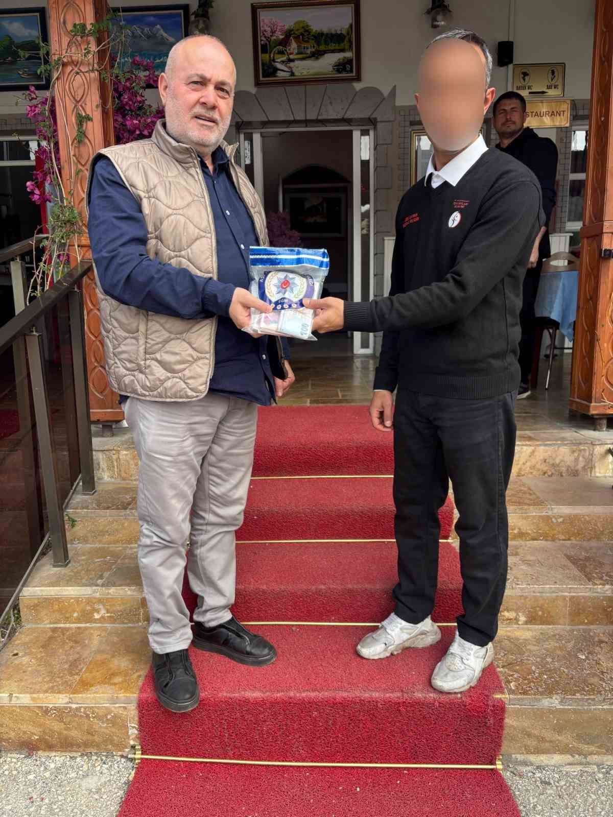 bozuyuk acik ceza evindeki hukumluden ornek davranis 2 HYhXSEJg