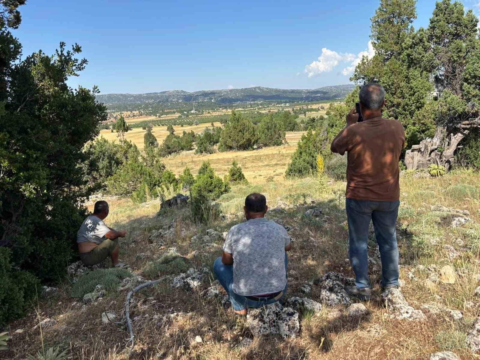 Bozyazı’da kayıp kadın için arama çalışması başlatıldı 4 bozyazida kayip kadin icin arama calismasi baslatildi 0 DPwyuPjl