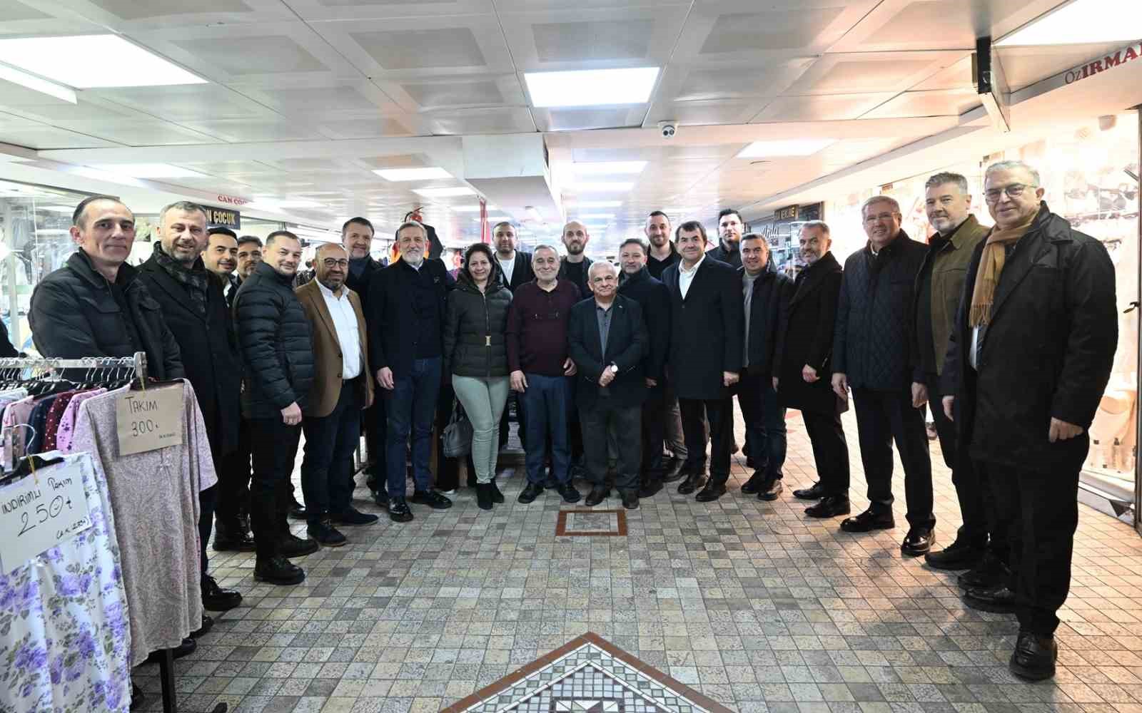 btso baskani burkay tarihi carsida esnafla bulustu 4 3mYdnAfi