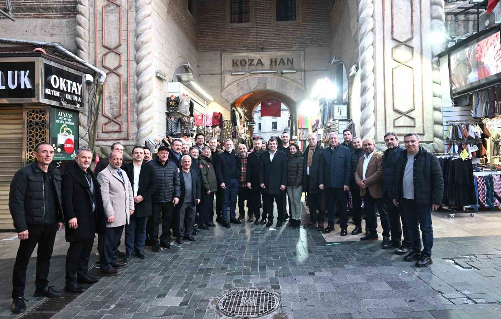 btso baskani burkay tarihi carsida esnafla bulustu 5 TL8UWI5Q