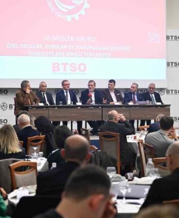 btsoda-egitim-sektorunun-gelecegi-konusuldu-P747fVCw.jpg