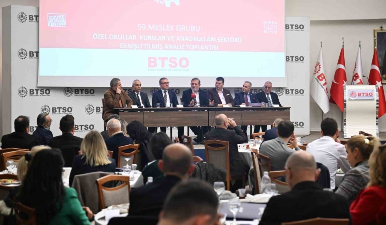btsoda-egitim-sektorunun-gelecegi-konusuldu-P747fVCw.jpg