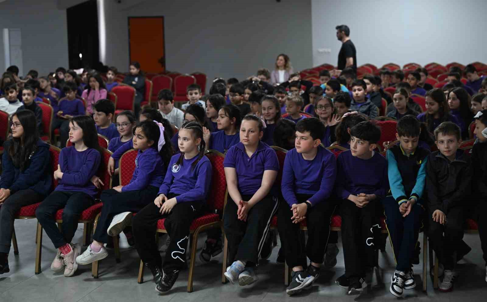 btsodan binlerce ogrenciye guvenilir gida egitimi 2 23W2U59Y