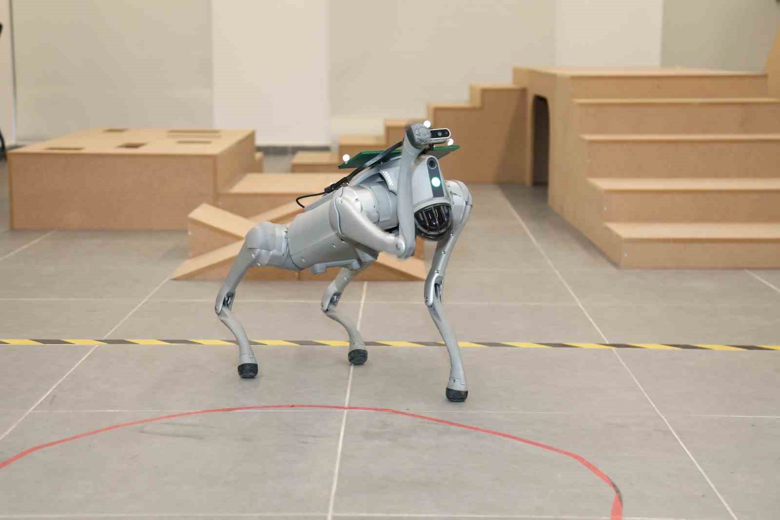 btu ortaokul ve lise ogrencilerini robotlarla tanistiracak 3
