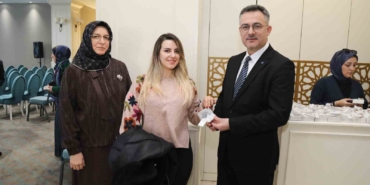 btude-8-mart-dunya-kadinlar-gunu-etkinligi-duzenlendi-4ipSOVjY.jpg