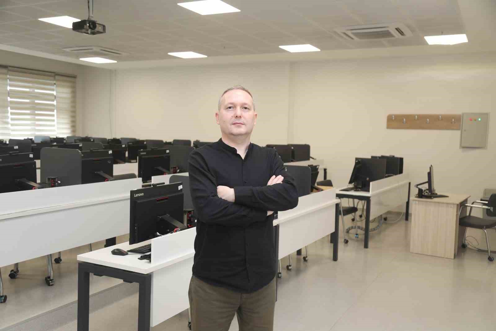 btuden avrupa birligi destekli yenilikci xr projesi skillxr 4 iR2mwkiI