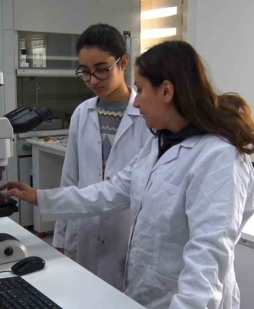 btuden-turkiyede-bir-ilk-lise-ogrencileri-bir-ay-boyunca-universiteli-oldu-WdxtHQmH.jpg