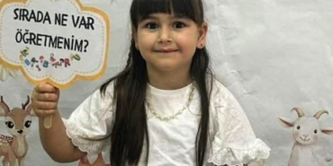 bu-aciya-yurek-dayanmaz-babasi-7-yasindaki-kizinin-tabutunu-tasidi-vhTaYIN8.jpg