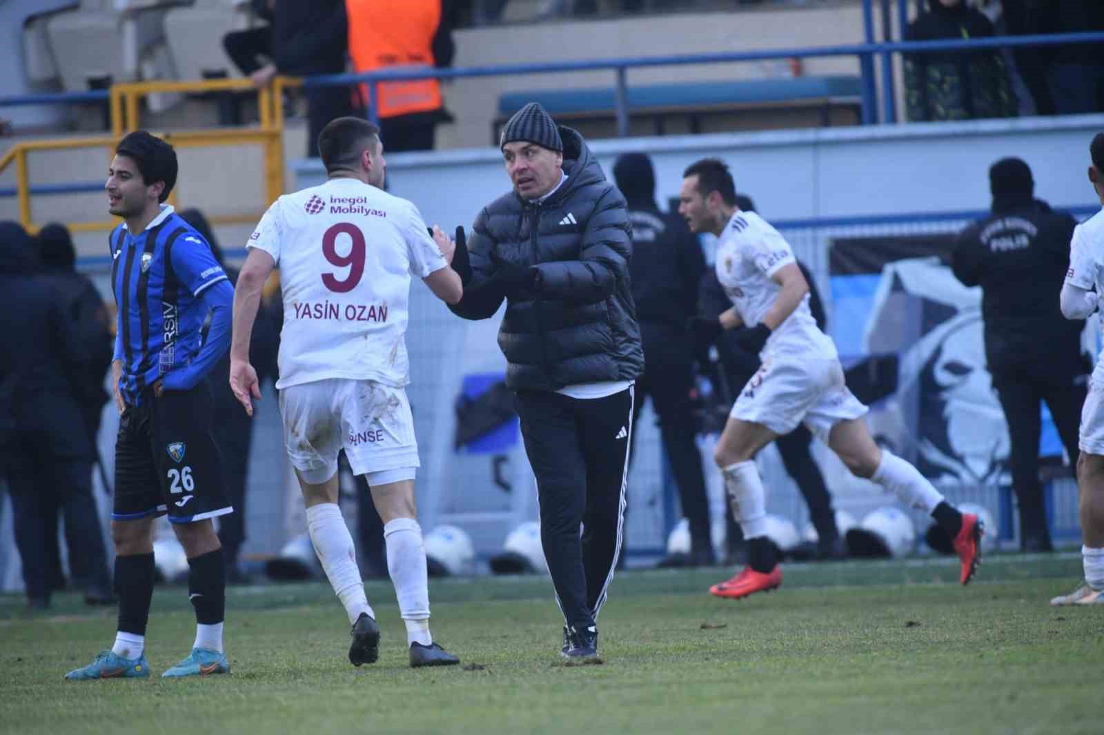 bu basari inanmis bir oyuncu grubunun eseri 0