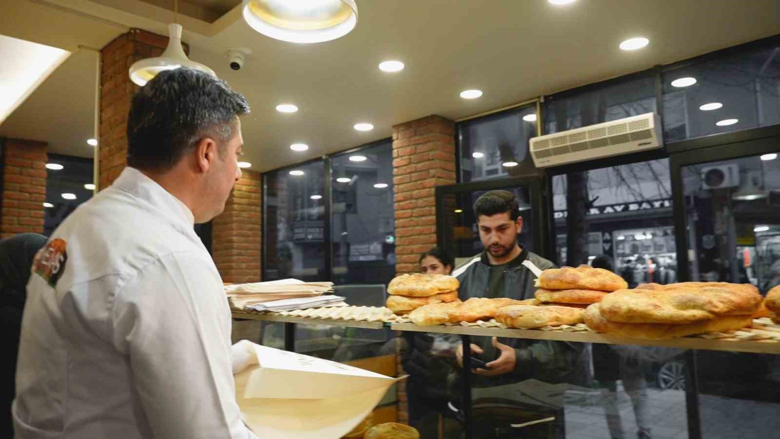 bu ekmek yiyenlerin vazgecilmesi oluyor 1 kSjre4VZ