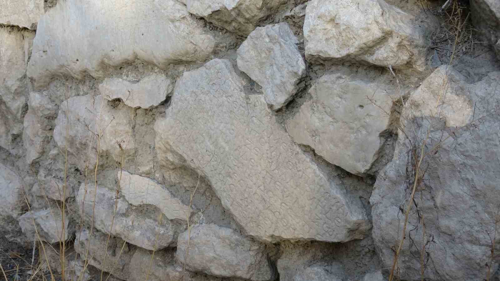 bu evin temel taslari imparator caracallanin 1800 yillik mektubu cikti 1 ZSHqFjP8