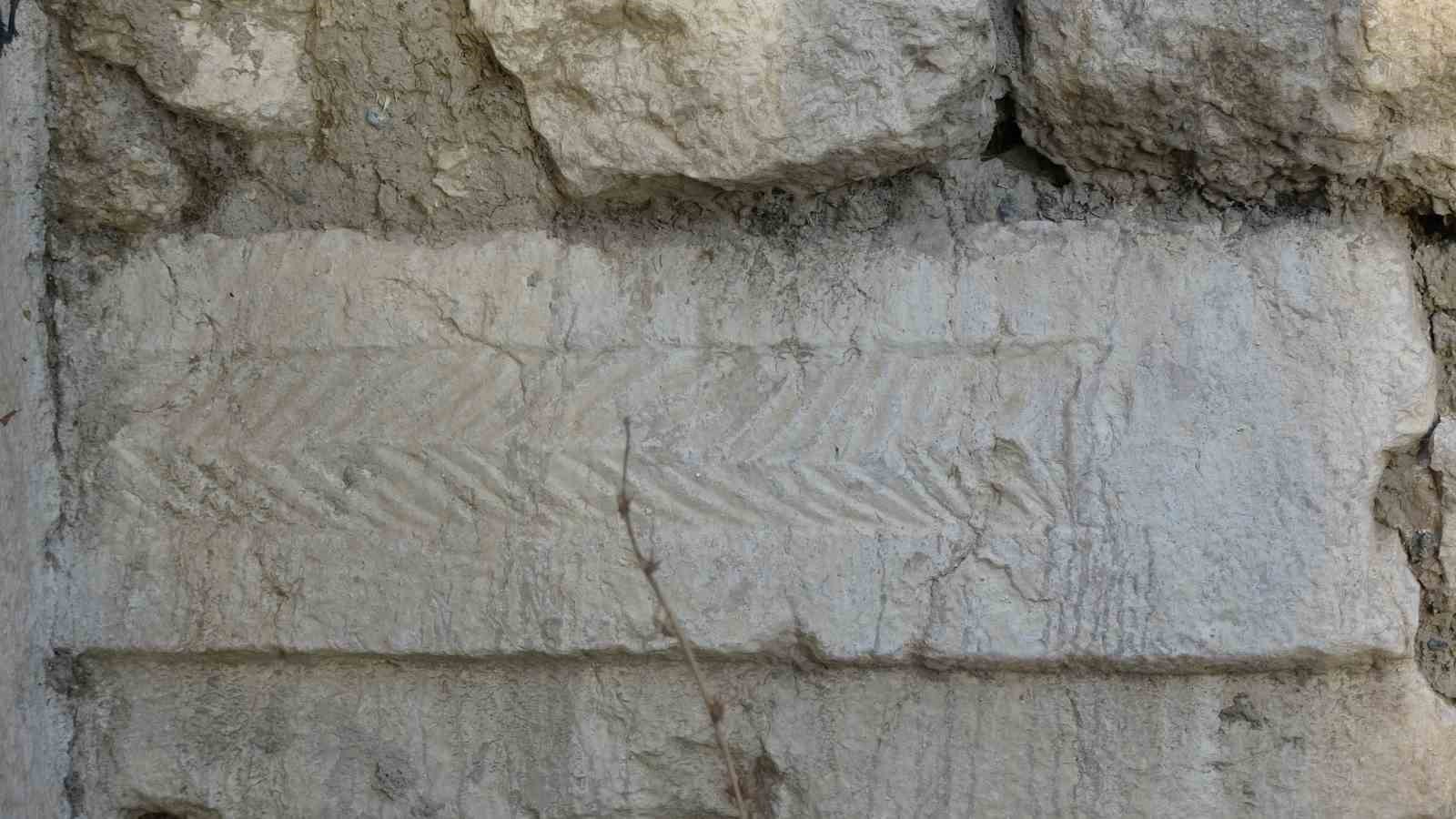 bu evin temel taslari imparator caracallanin 1800 yillik mektubu cikti 5 Ll8EEzPy