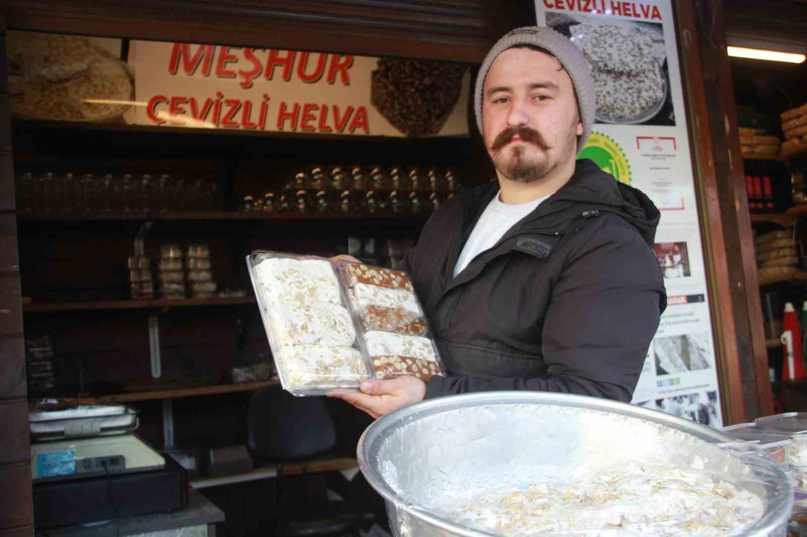 bu helva kisin usutmuyor yapimi 3 gun suruyor 5 uNAGd5IC