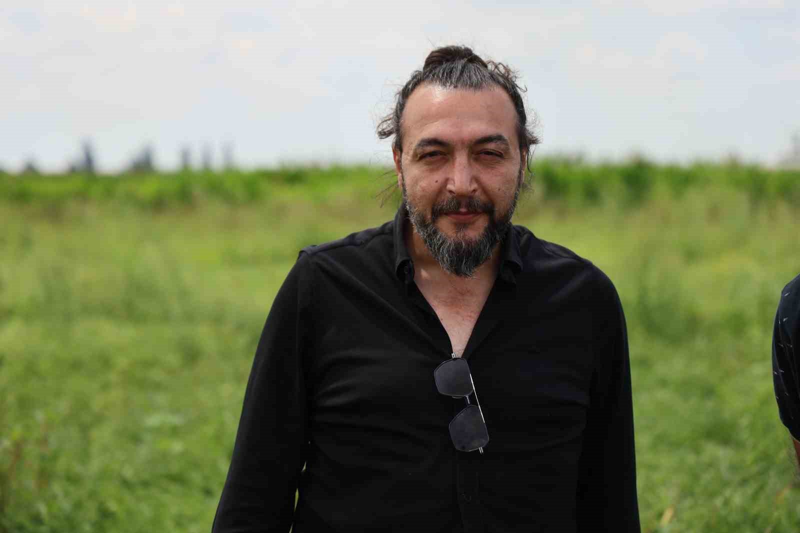 Bu karpuzu görenler hayrete düşüyor: kabuğu yeşil, içi sarı 16 bu karpuzu gorenler hayrete dusuyor kabugu yesil ici sari 12 d7tl2OVE
