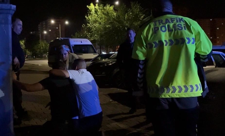 bu kez alkollu surucu degil yolcu zorluk cikardi 432 bin tl para cezasi yazildi 8Xtn2DrS