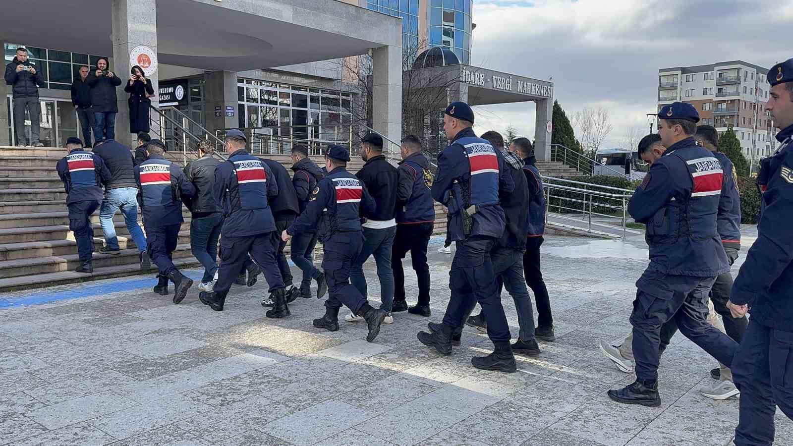 bu kez bahis oynayan da oynatan da yandi 2 yNRTGrri