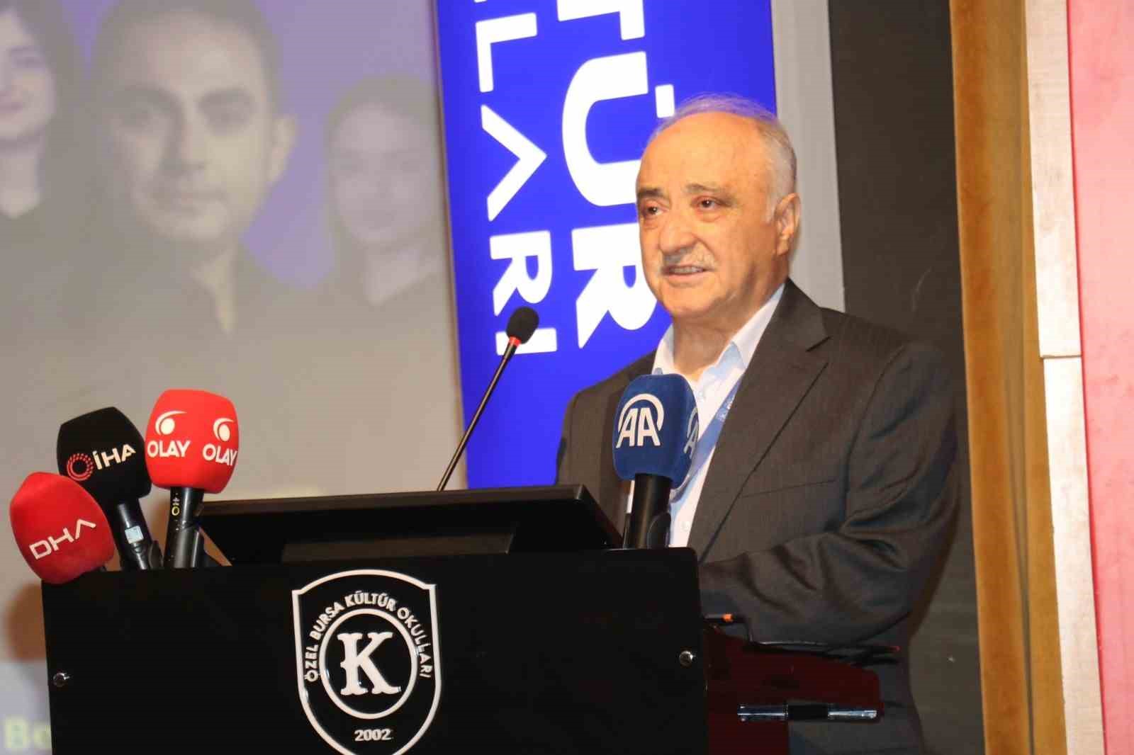 bu kez gencler konustu yetiskinler dinledi 6 PetZMDLN