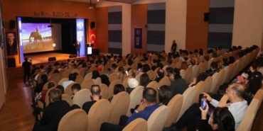 bu-kez-gencler-konustu-yetiskinler-dinledi-ANTq1XS1.jpg