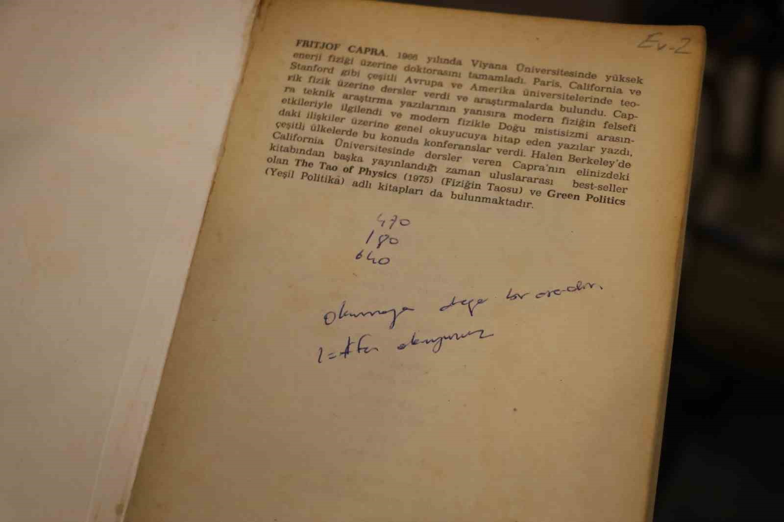 bu kitaplarda sadece bilgiler degil hatiralar da tasiniyor 4 JSdtVgDB