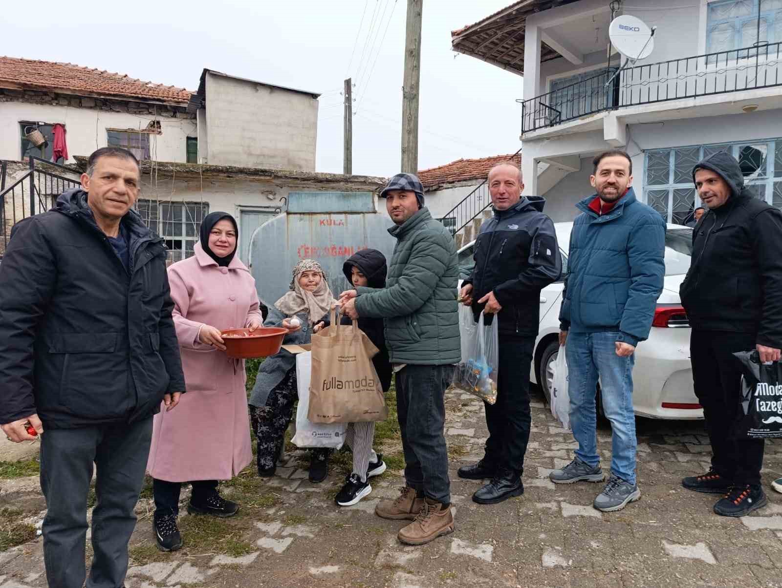 bu koyde bayramda herkes cocuk oluyor 3 yhyEStMz