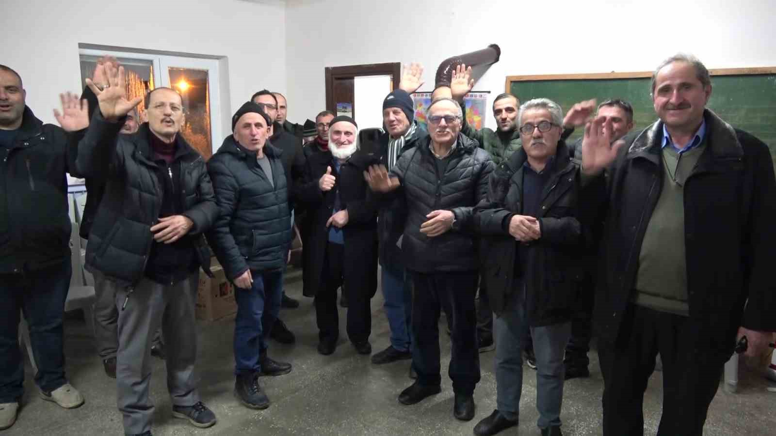bu koyde ramazan boyunca yemeklere kadin eli degmiyor 1