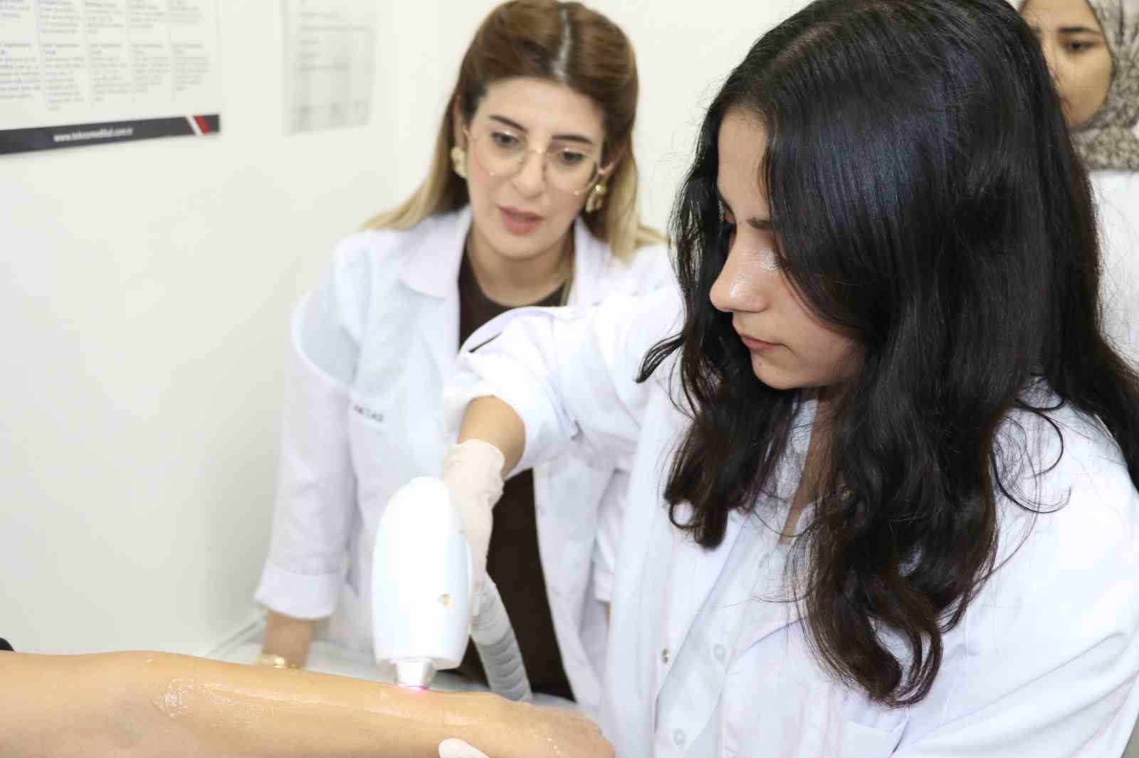 bu lisede ogrenciler hem meslek ogreniyor hem para kazaniyor 2 PY6ysjBa
