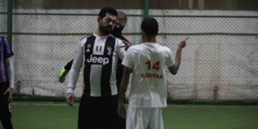 bu-macta-pas-isaret-dili-ile-isteniyor-gol-sesi-cikmiyor-6l8bvT5g.jpg