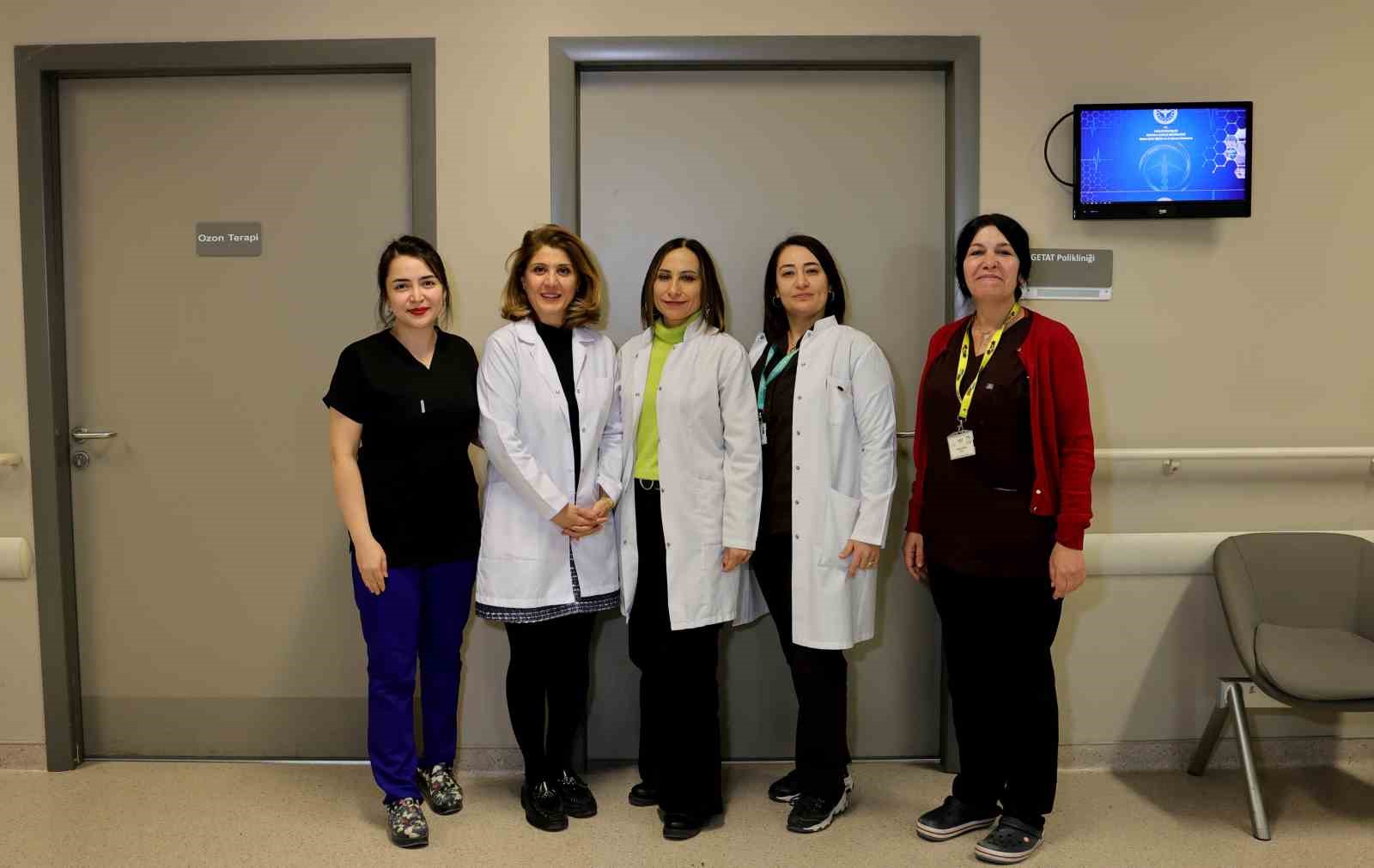bu merkezde hastalara dogal bilimsel temelli tedavi sunuluyor 4