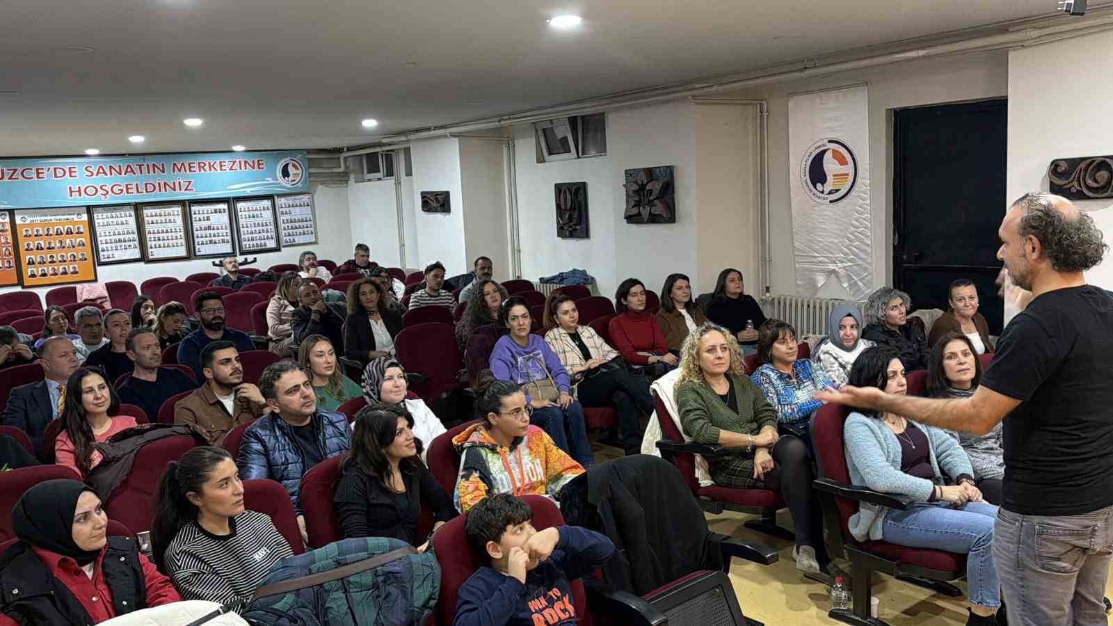 bu ogretmenler sadece ders vermiyor 65 kisilik koro konsere hazir 7 hdvrglFJ