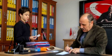bu-okulda-hicbir-sey-kaybolmuyor-8ev5UgrQ.jpg
