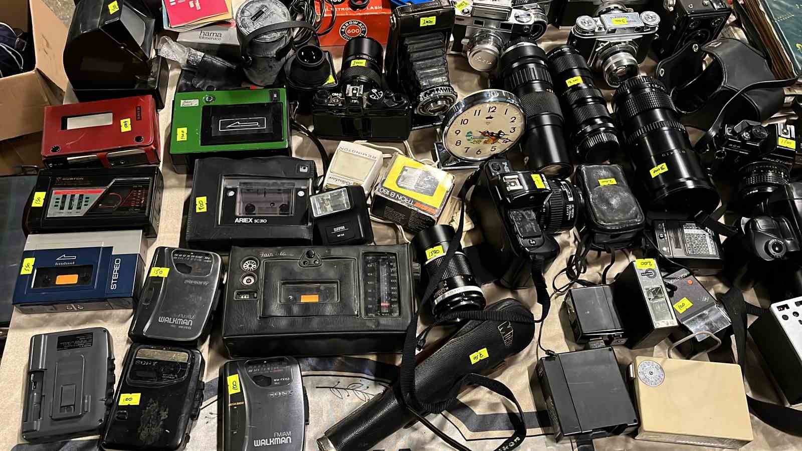 bu pazarda tezgahtakiler gecmise goturuyor 2 C2937vEj