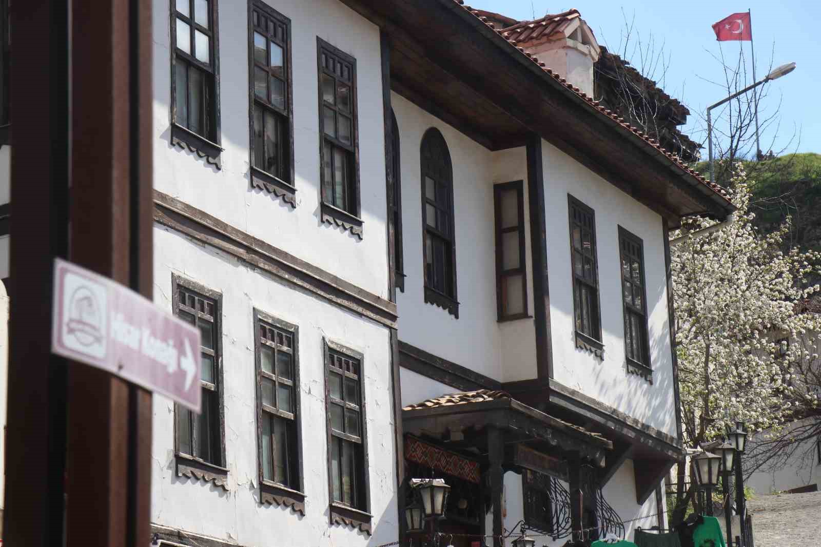 Bu sokaklar açık hava müzesi: Osmanlı’dan günümüze tanıklık eden miras 10 bu sokaklar acik hava muzesi osmanlidan gunumuze taniklik eden miras 6 yNqskPyW