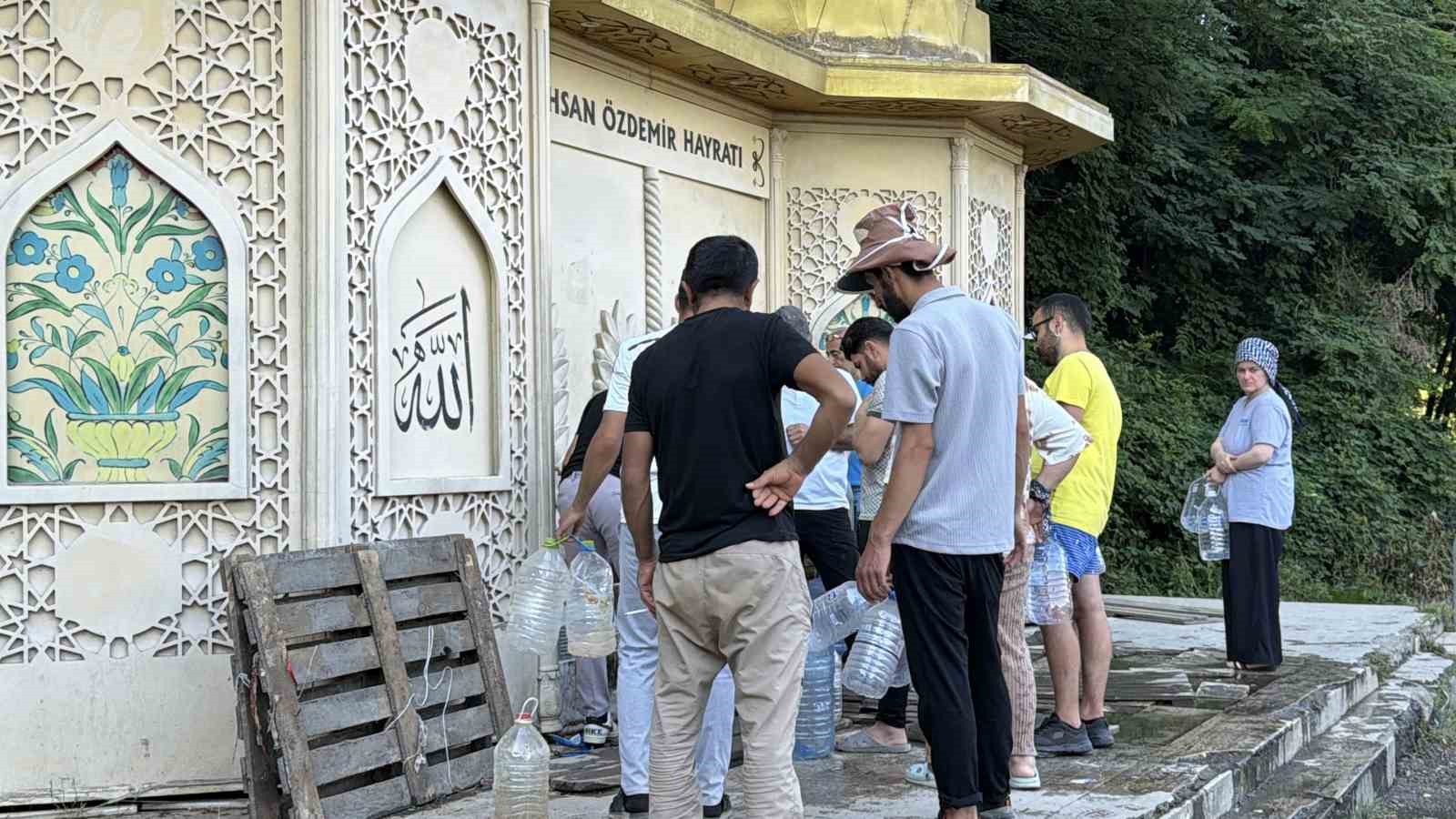 bu su icin sehir disindan geliyorlar 2 TChIDGA9