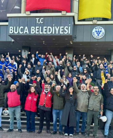 bucada-isciler-ikinci-gunde-de-eylemde-ekim-maaslari-ve-tis-farklari-bekleniyor-SHNkajEL.jpg