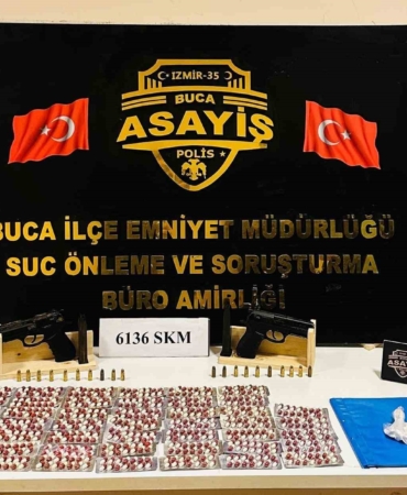 bucada-narkotik-operasyonlarinda-1i-aranan-5-sahis-yakalandi-nETyTFIa.jpg
