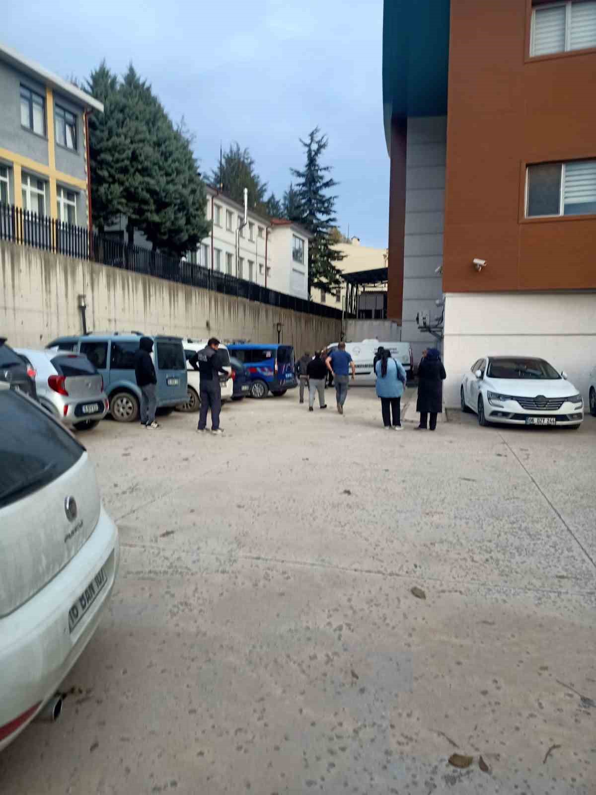 budadigi agactan dusen adam hayatini kaybetti 2 BqGnNywd