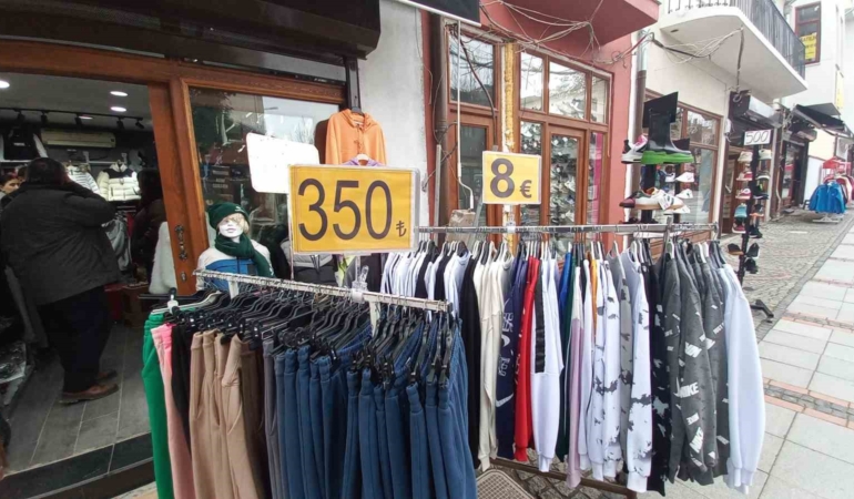 bulgar-levasi-ile-alisveris-sona-erdi-sinir-ticaretinde-euro-donemi-kU7HBlZZ.jpg
