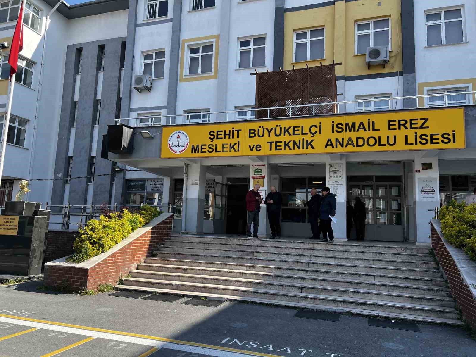 Bulgaristan 5 yılda 8’inci kez sandık başında: Türkiye’de 27 sandık kuruldu 10 bulgaristan 5 yilda 8inci kez sandik basinda turkiyede 27 sandik kuruldu 6 9FNMBnwP