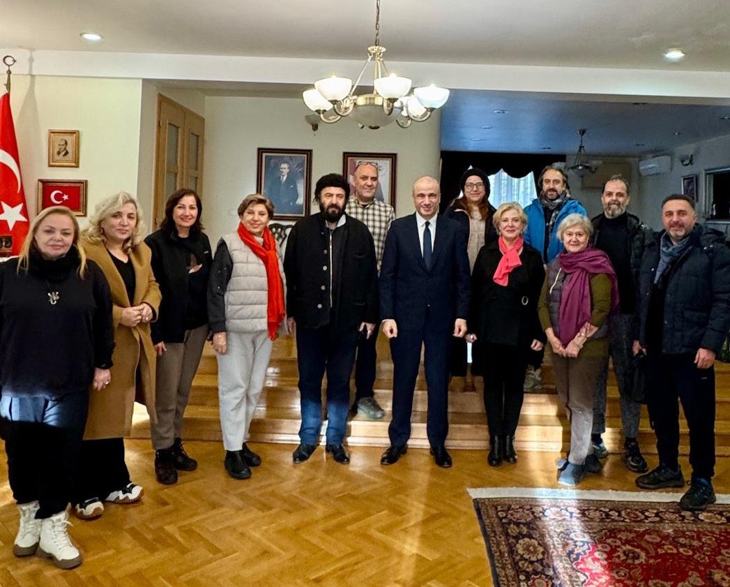 bulgaristanda yedi tepeler bulgar turk dostluk sergisi sanatseverlerle bulustu 1 5lu9Wp1U