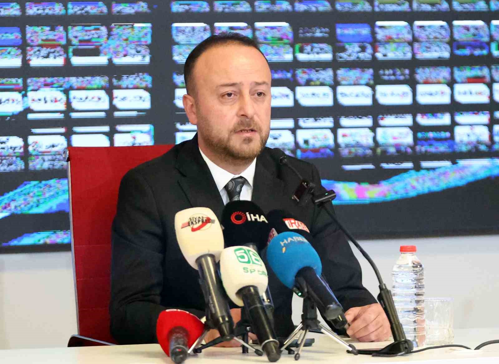 burak ozcoban kongrede aday degilim 0 l3u7fjFi
